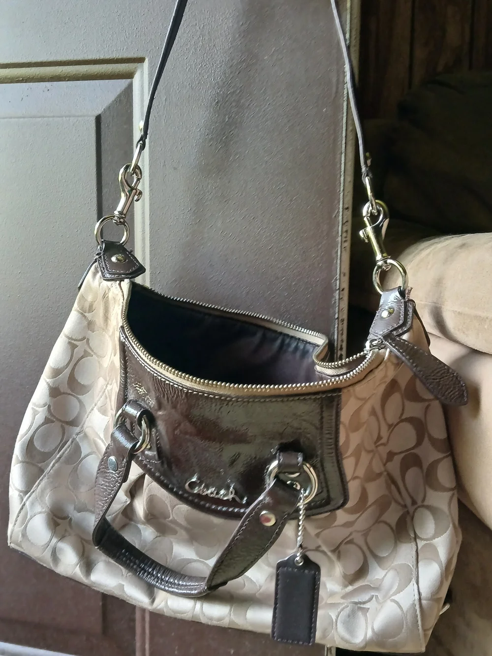 Coach Signature Canvas Tote in Beige and Brown